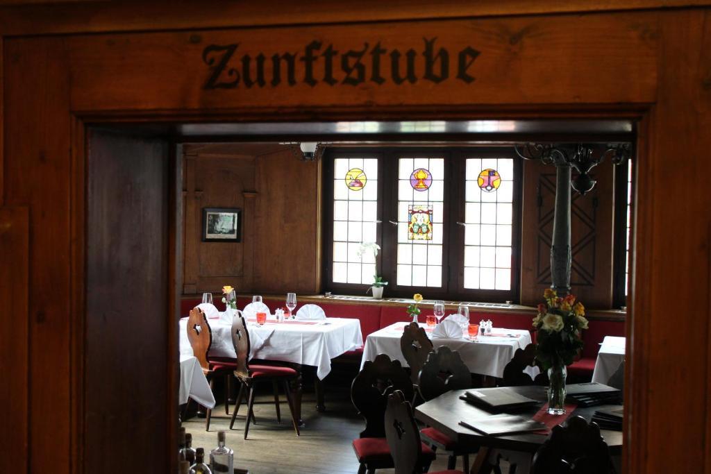 כור Zunfthaus Zur Rebleuten מראה חיצוני תמונה